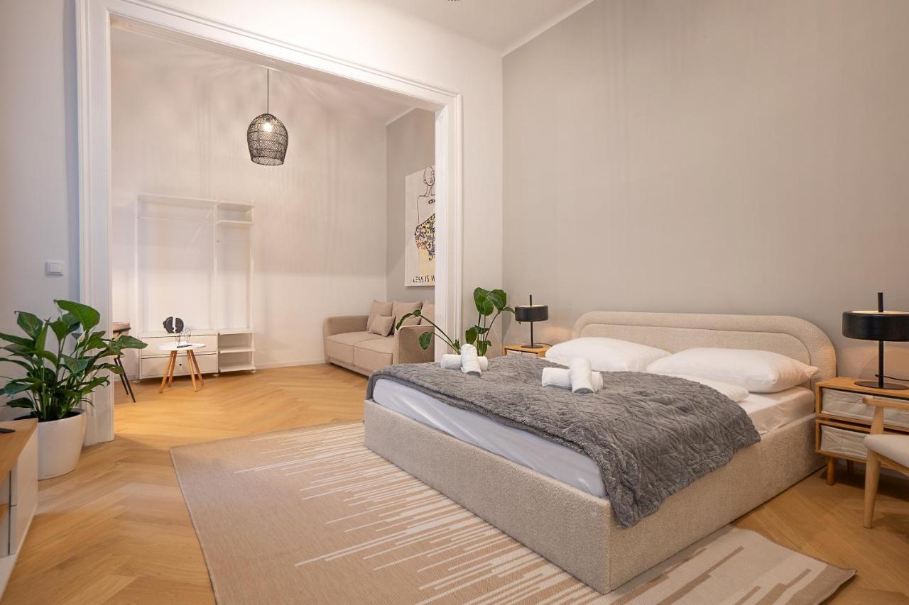 Spacious 110М2 Flat In The City Center Wien Eksteriør bilde