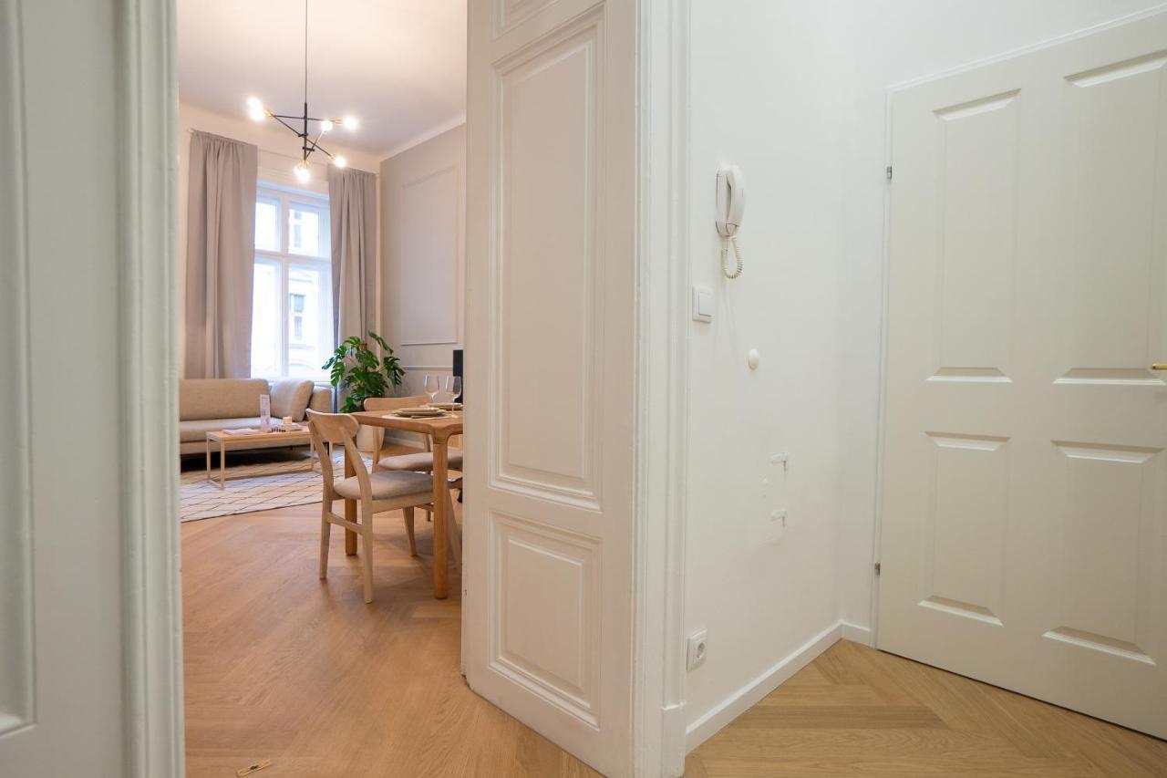 Spacious 110М2 Flat In The City Center Wien Eksteriør bilde