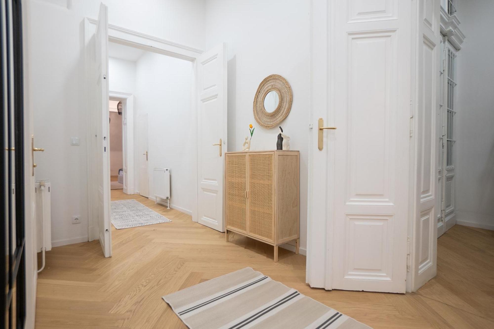 Spacious 110М2 Flat In The City Center Wien Eksteriør bilde